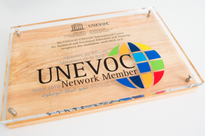 Plaque for UNESCO/ UNEVOC member institutions